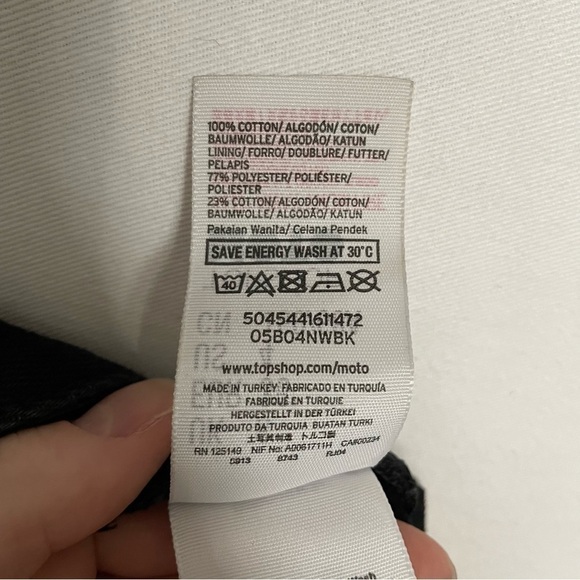 Top Moto Ashley Distressed Black Denim Frayed Edge Shorts - Picture 12 of 13